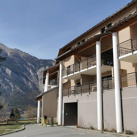 Studio 4 Personnes Avec Piscine Et Sauna - Residence Chateau Des Magnans - Jausiers - Fr-1-165B-45 Exterior photo